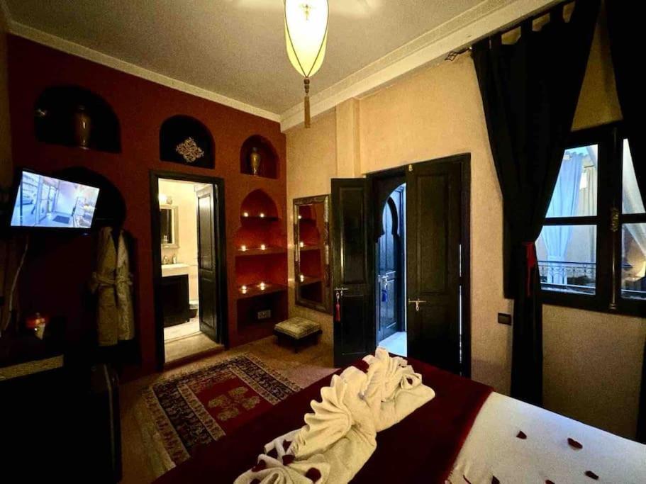 Riad Art De Vivre Avec Jacuzzi マラケシュ エクステリア 写真